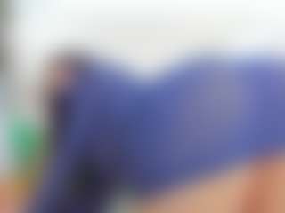 Live cam show with sarabecker - Tease on Camsoda