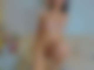 Live cam show with sarabecker - Average on SpankPalCams