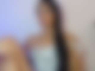 CassandraAndrews's Live Sex Cam Show