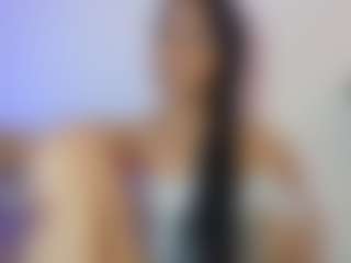 CassandraAndrews's Live Sex Cam Show
