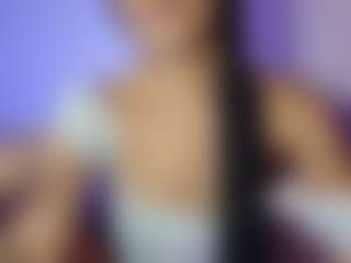 CassandraAndrews's Live Sex Cam Show