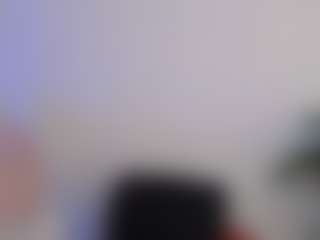 Live cam show with CassandraAndrews - Black on AdultVida.com