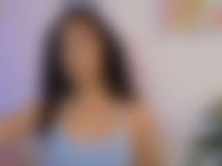 Live cam show with CassandraAndrews - Cum on Hubzter Live