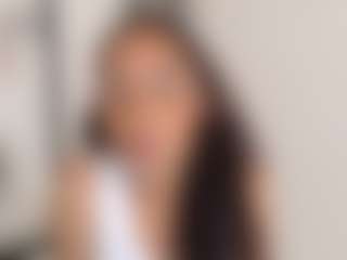 CassandraAndrews's Live Sex Cam Show
