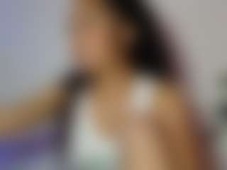 CassandraAndrews's Live Sex Cam Show