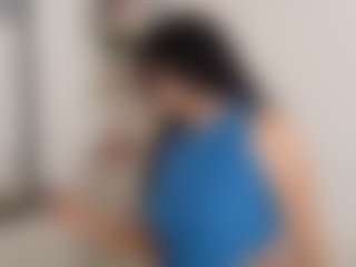Live cam show with CassandraAndrews - Ebony Toys on CamwithHer