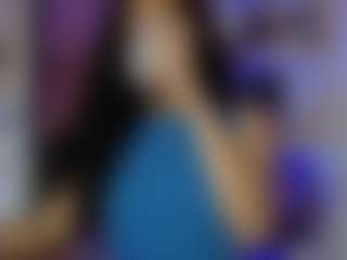 CassandraAndrews's Live Sex Cam Show