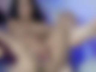 CassandraAndrews's Live Sex Cam Show