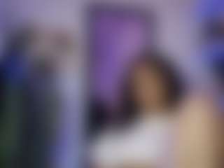 CassandraAndrews's Live Sex Cam Show