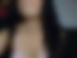 CassandraAndrews's Live Sex Cam Show