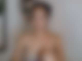 CassandraAndrews's Live Sex Cam Show