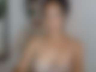 CassandraAndrews's Live Sex Cam Show