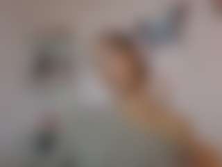 CassandraAndrews's Live Sex Cam Show