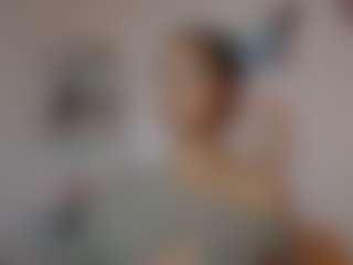 CassandraAndrews's Live Sex Cam Show