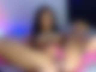 CassandraAndrews's Live Sex Cam Show