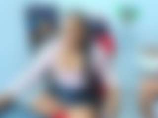 Live cam show with ambar-rose1 - Ebony Squirt on Dolls Live