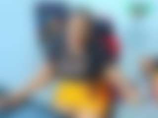 Live cam show with ambar-rose1 - Double Penetration on livesuperchat.net