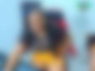 Live cam show with ambar-rose1 - Bedroom Ebony on milfzrlive.com