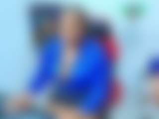 Live cam show with ambar-rose1 - Ebony Shaved Pussy on Camming Site