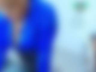 Live cam show with ambar-rose1 - Outside on Camsoda