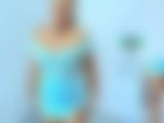 Live cam show with ambar-rose1 - Outside on Mixed Magazine Live