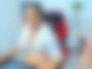Live cam show with ambar-rose1 - Control on googirlz