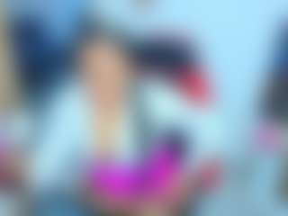 Live cam show with ambar-rose1 - Black Toys on AdultVida.com