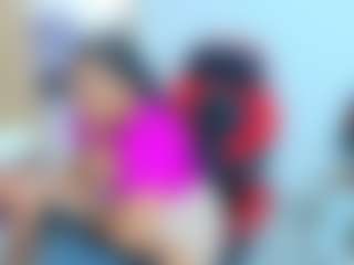 Live cam show with ambar-rose1 - Ebony on StripNow | colombia