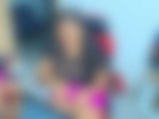 Live cam show with ambar-rose1 - Double Penetration on Camsoda