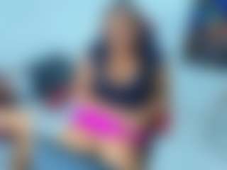 Live cam show with ambar-rose1 - Black Amateur on xxxlivecams.org