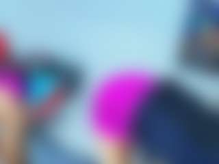 Live cam show with ambar-rose1 - Bikini on Camsoda