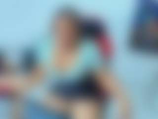 Live cam show with ambar-rose1 - Amateur on CamClone