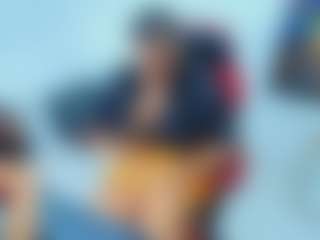 ambar-rose1 MILF webcam performer live streaming