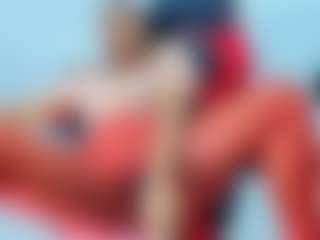 Live cam show with ambar-rose1 - Ebony on Soda Cam | colombia