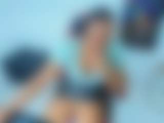 Live cam show with ambar-rose1 - Black MILF on CamClone