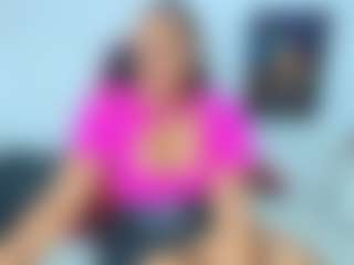 Live cam show with ambar-rose1 - Ebony MILF on Camsoda