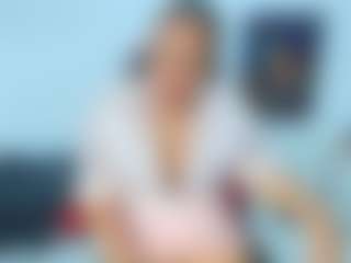 ambar-rose1 MILF webcam performer live streaming