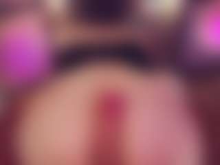 Live cam show with CherryLadyExpansionist - Thong on Camsoda