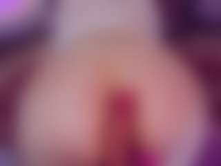 CherryLadyExpansionist's Live Sex Cam Show