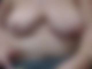 Live cam show with Margaret-milf - Granny Dildo on Dare Cams