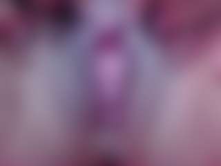 Live cam show with Margaret-milf - Brown Eyes Mature on sexylive.show