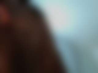 Live cam show with ISABEL - Flashing on StripNow