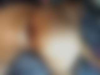 ISABEL MILF webcam performer live streaming