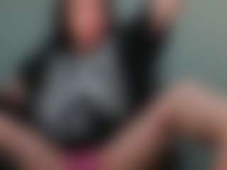 Live cam show with AkaraFang - Middle Aged on Milfs Live