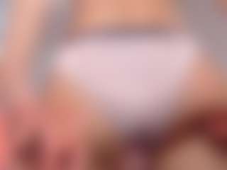 Live cam show with MidniggghtSun - Public on live18s.com