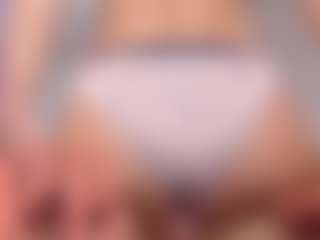 Live cam show with MidniggghtSun - Lovense on friskycurves.com