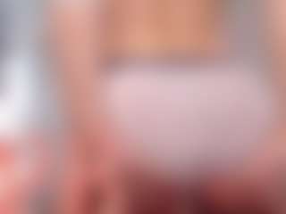 Live cam show with MidniggghtSun - Public on milfzrlive.com