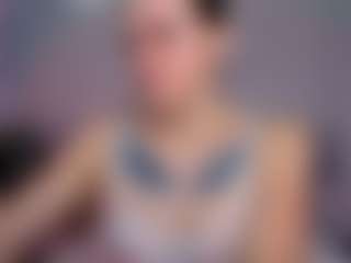 Live cam show with MidniggghtSun - Brown Hair on SquirtSoMuch