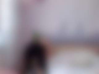Live cam show with MidniggghtSun - Facial Piercings on Dare Cams