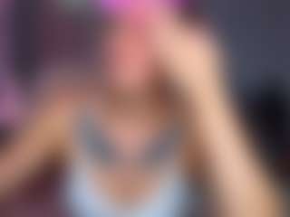Live cam show with MidniggghtSun - Athletic Public on camwithhim.com